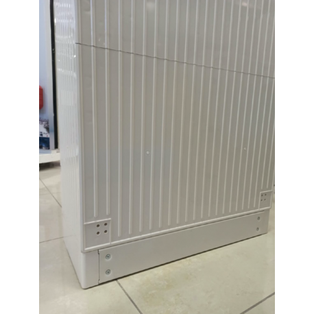 Socle de fixation au sol 102x754x360mm pour coffret électrique EMCP5610